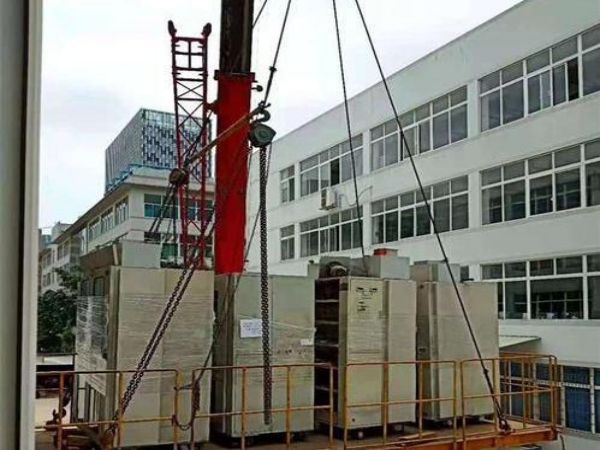 定远县吊车租赁_吊车出租的好坏由什么决定